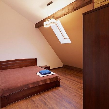 Apartment On Lychakivska Lviv Kültér fotó