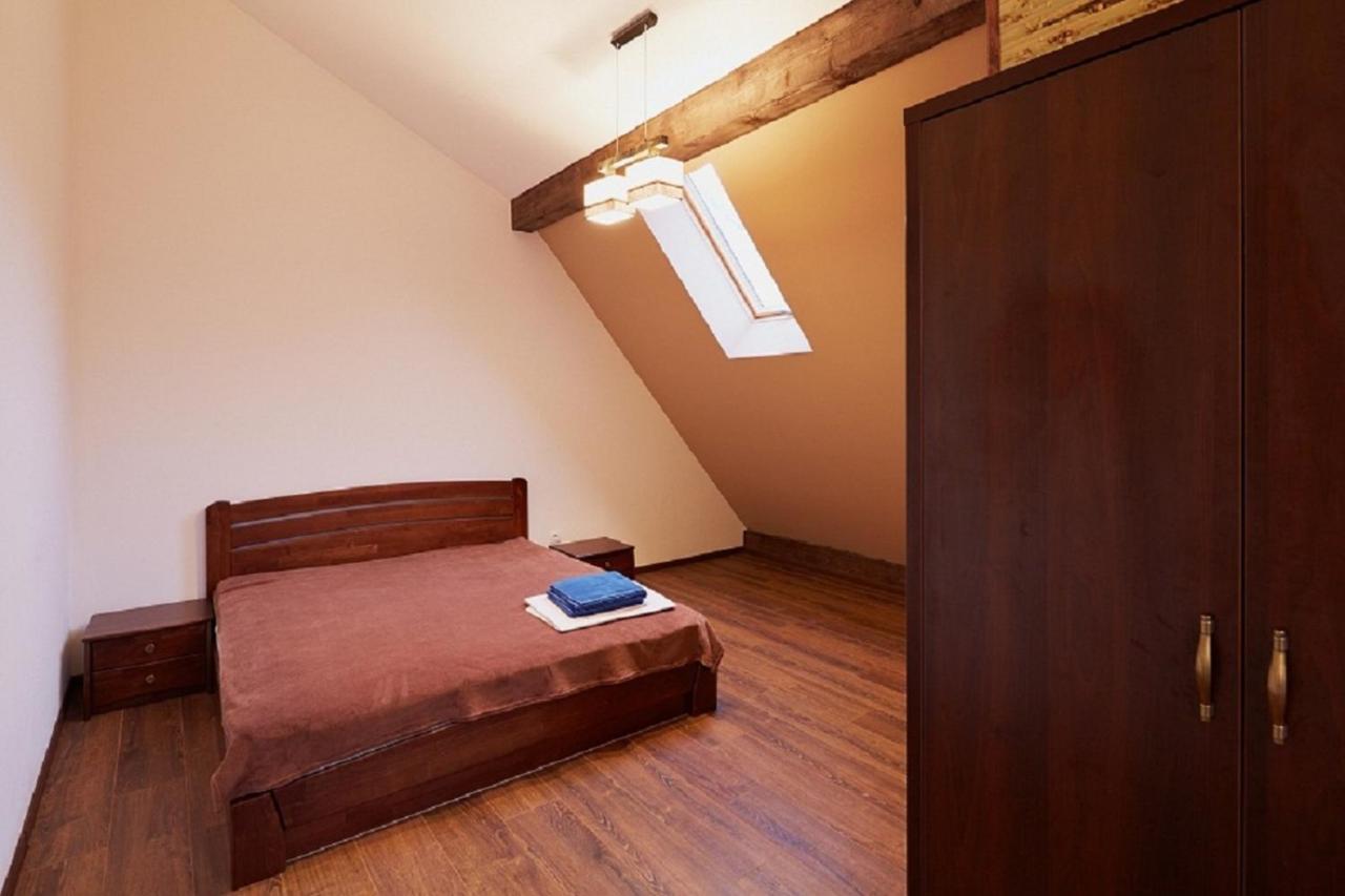 Apartment On Lychakivska Lviv Kültér fotó